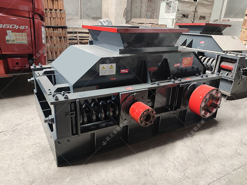 2PGC900X900雙齒輥破碎機發貨圖片_發往內蒙古烏海_粉碎煤